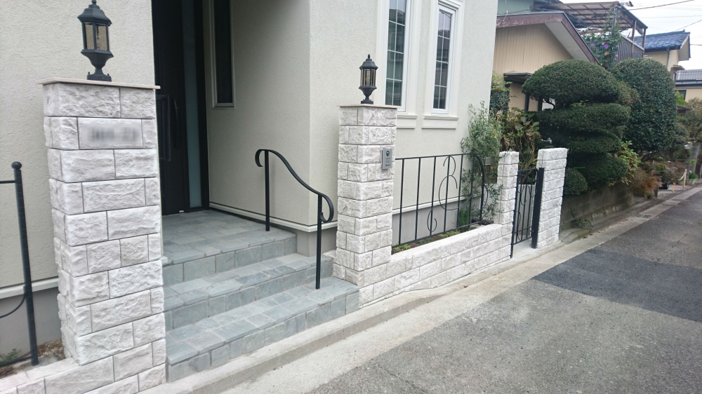 横から見たフレンチスタイル外構デザイン