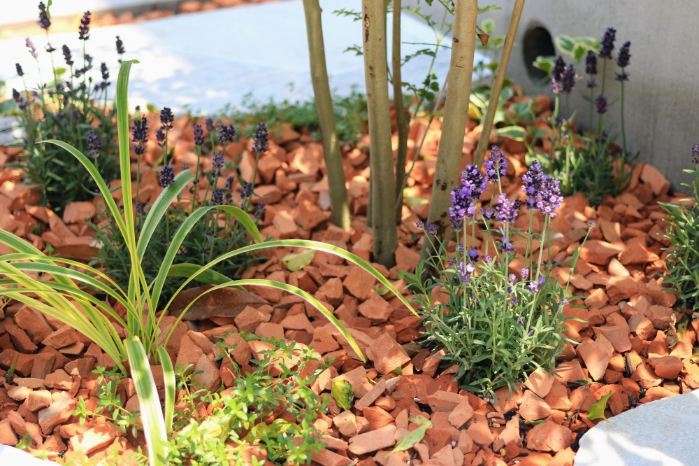 No.1135：ブリックチップで魅力的なお庭に!