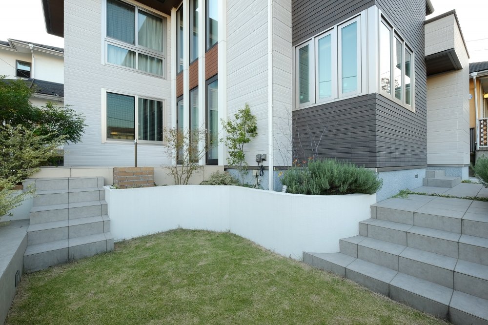 Garden Plan Using Differences of Elevation