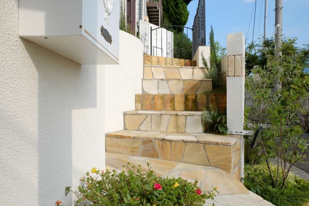 自然石とレンガのグラデーション