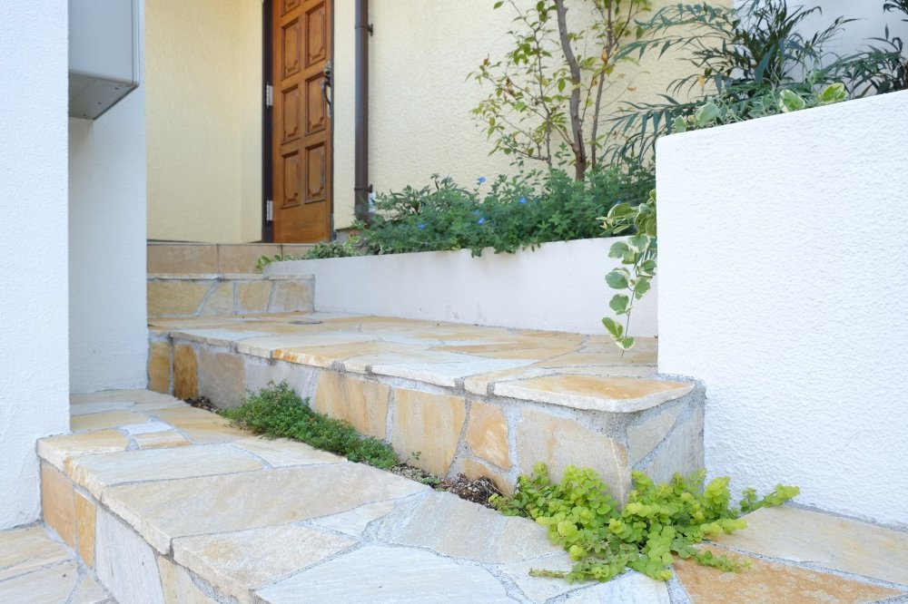 ファサードの階段