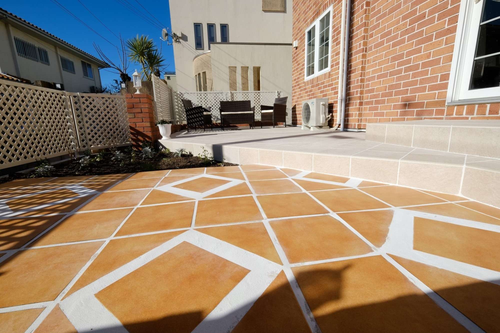 タイルテラスの目地を補修