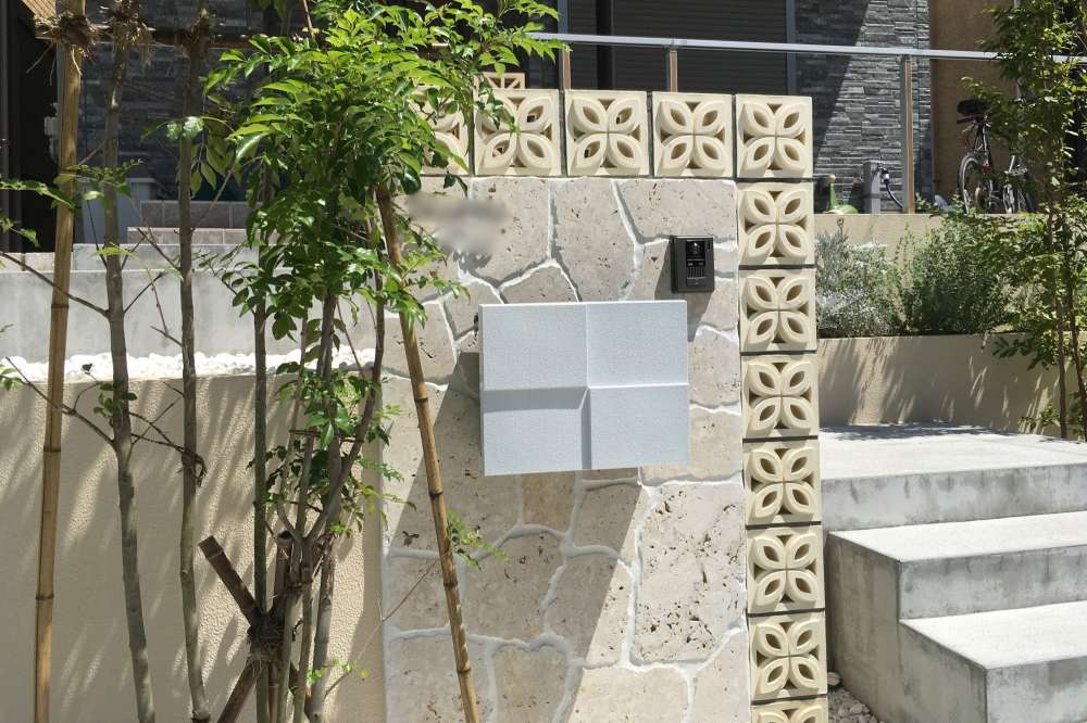 花ブロックに関する外構の施工事例