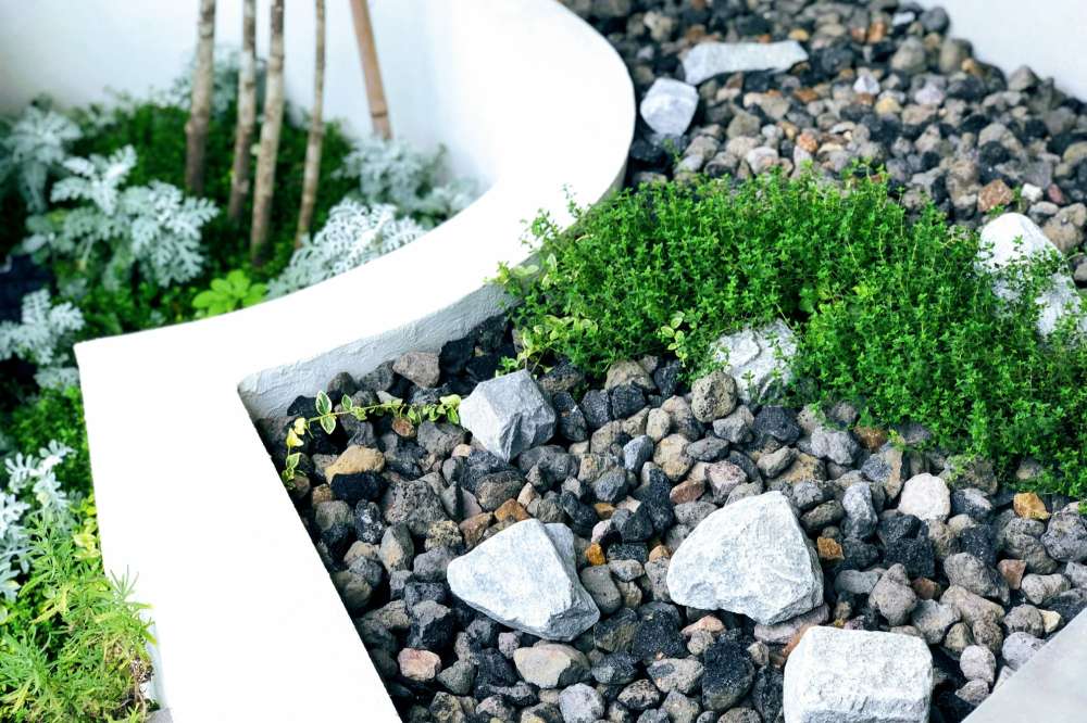 和テイストを入れた化粧砂利