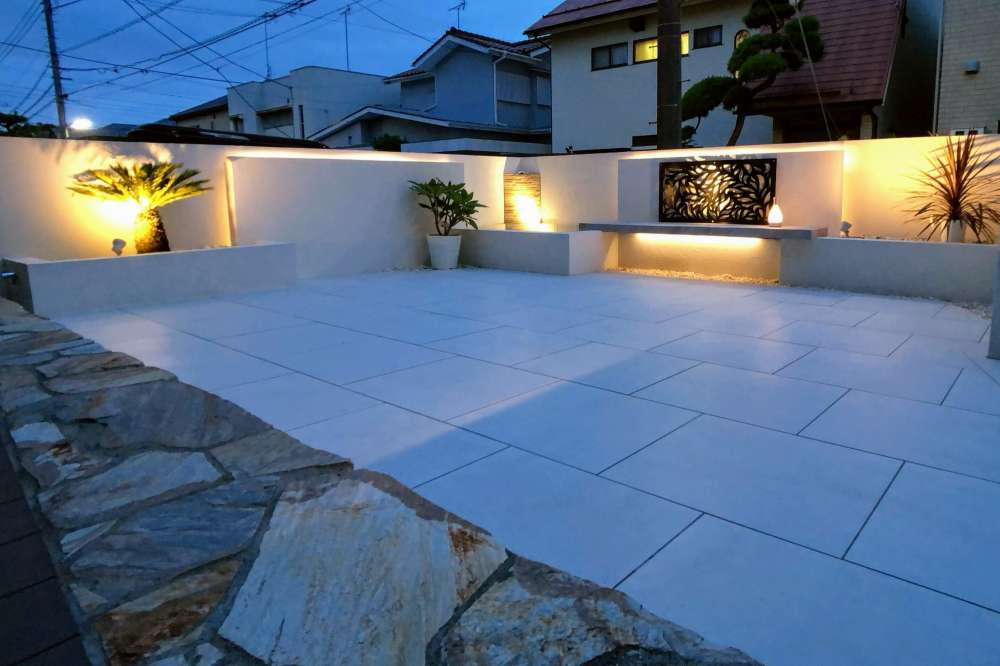 間接照明は、柔らかな光となり、奥行き感を創造します
