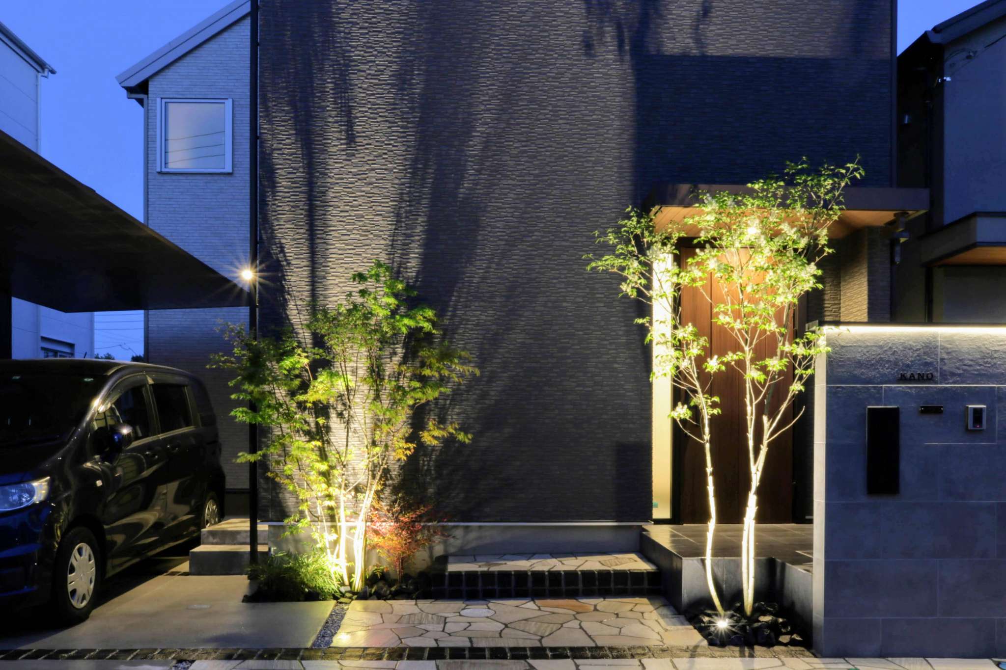 シンボルツリーのライトアップ