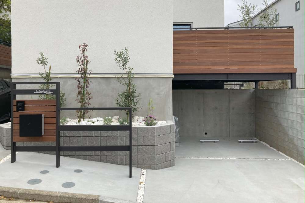 オーダーメイドの門柱