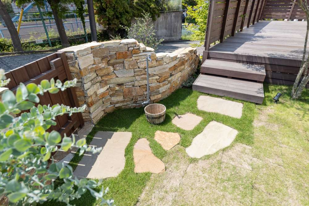 こだわりの立水栓と水受け