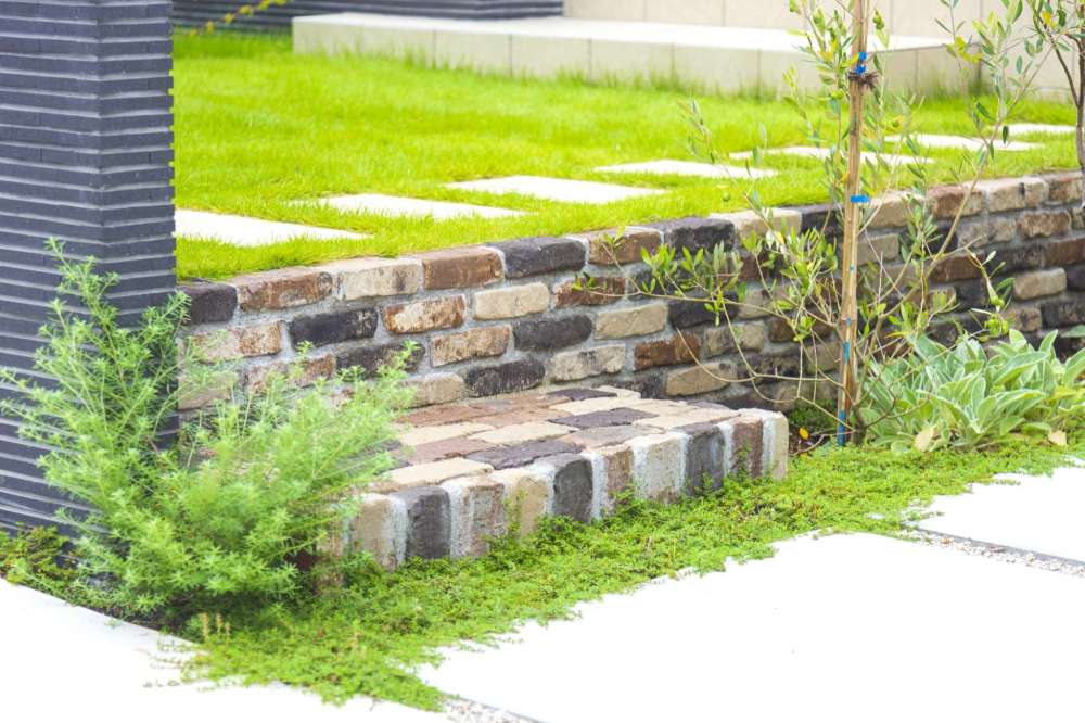 レンガのステップ