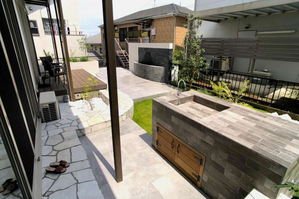 ガーデンキッチンに関する外構の施工事例