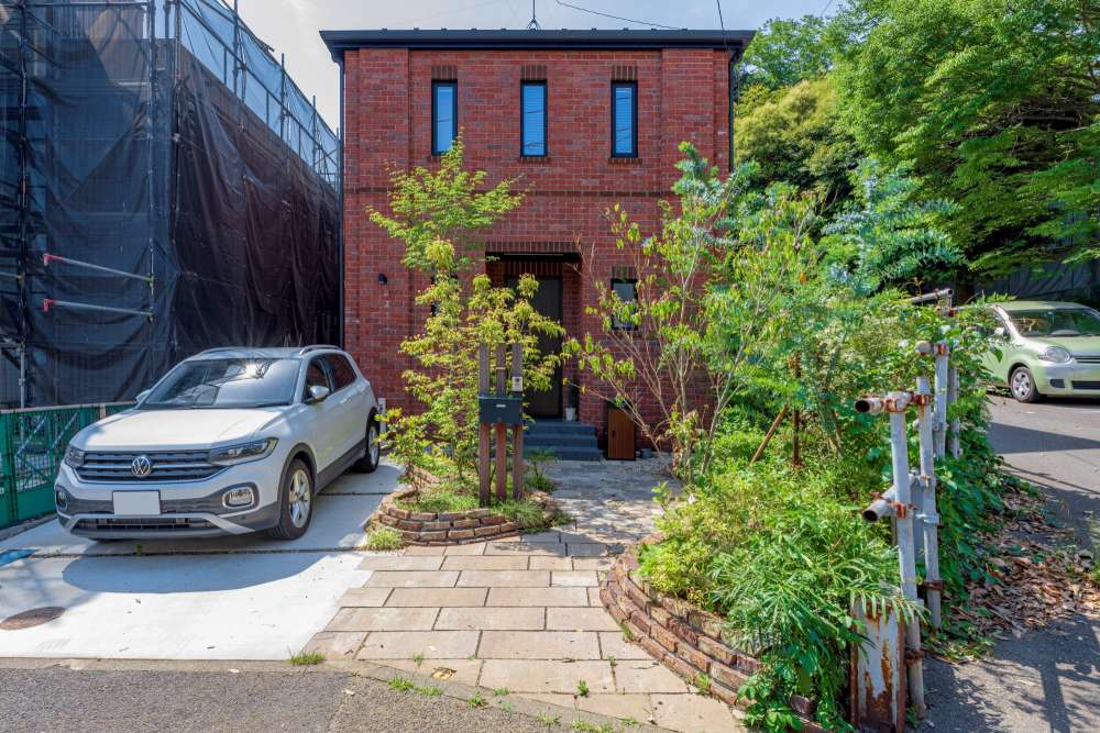 アプローチ全景