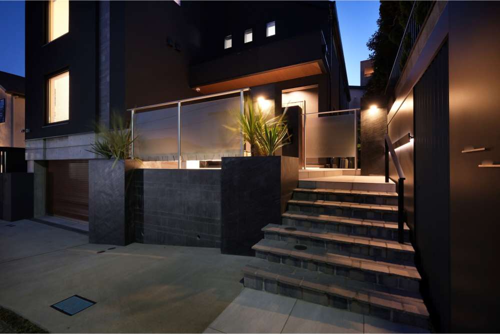 目隠しフェンスに関する外構の施工事例