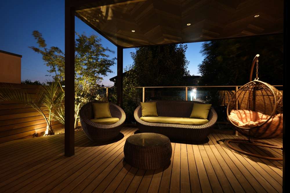 落ち着いた印象をもたらすダウンライト。
