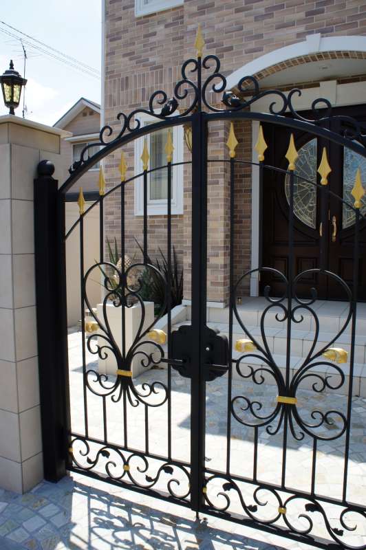 アイアン門扉
