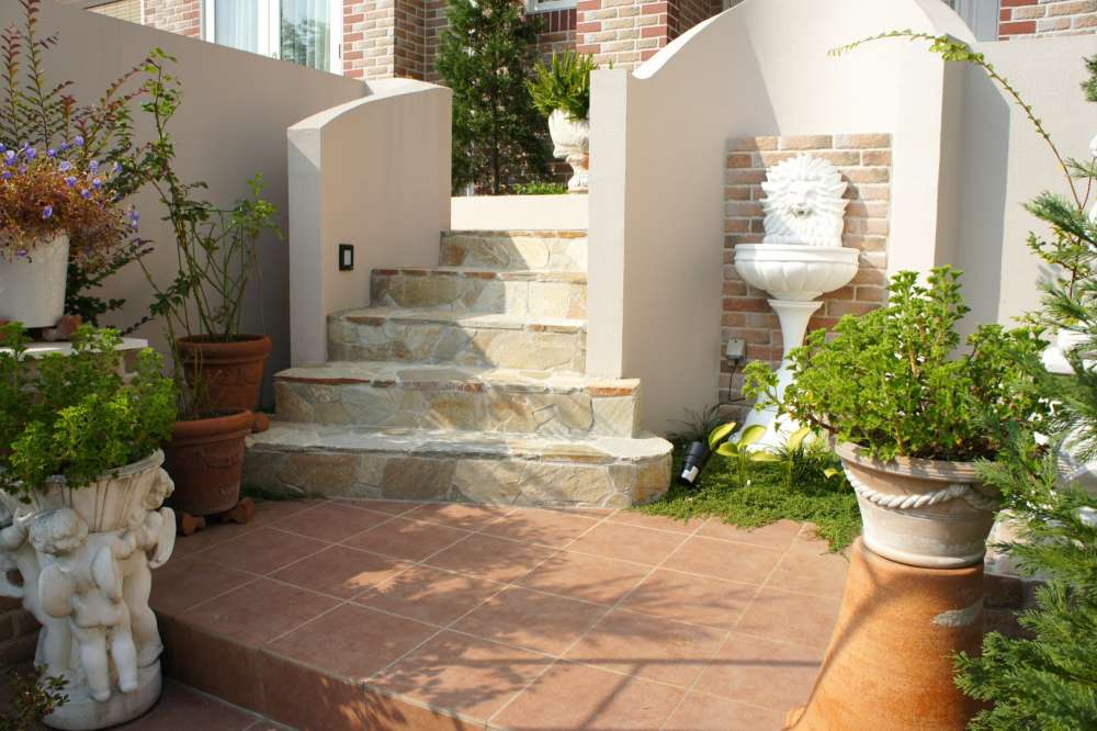 イングリッシュガーデンが広がるのクローズド外構