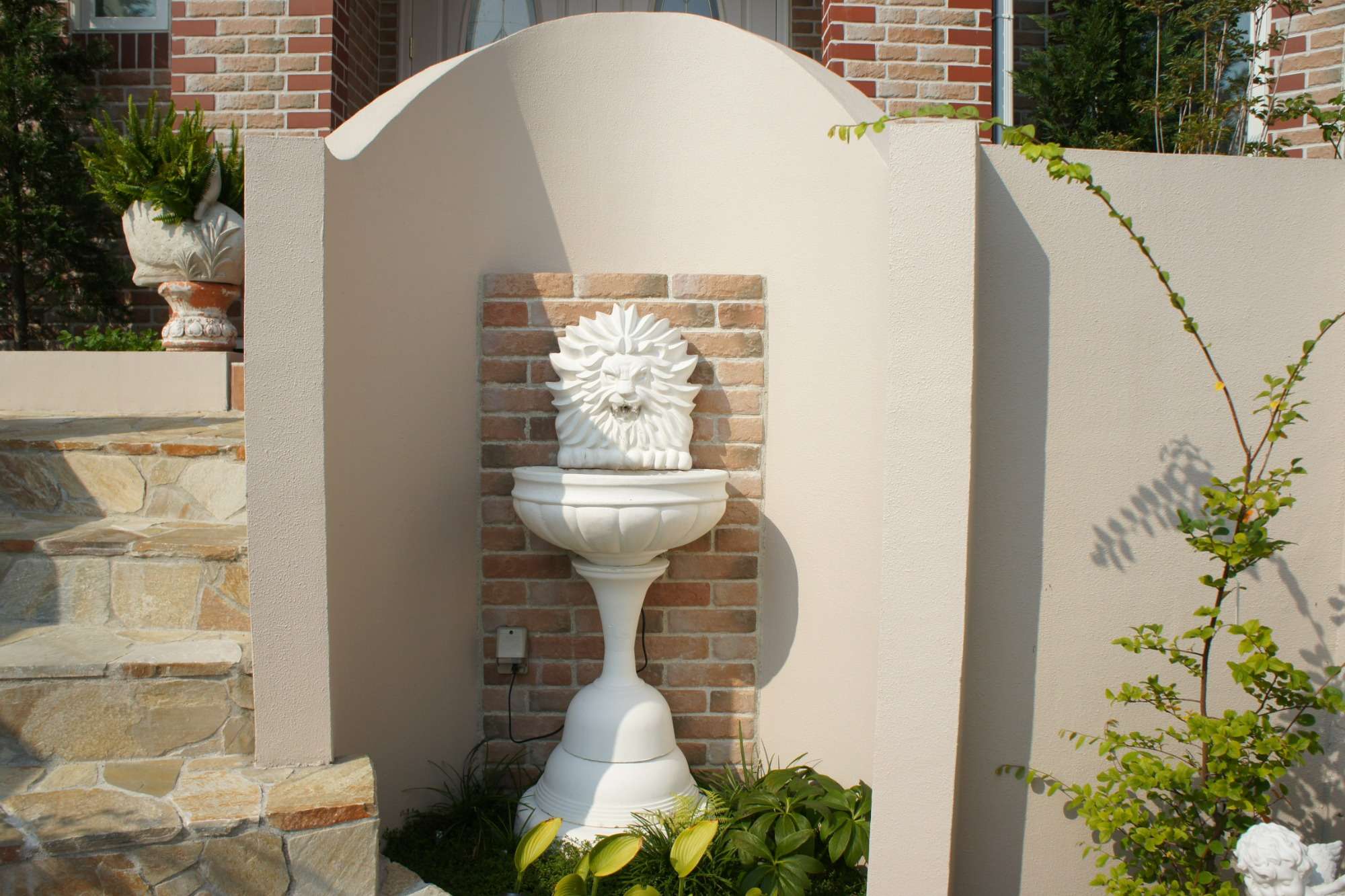 イングリッシュガーデンが広がるのクローズド外構