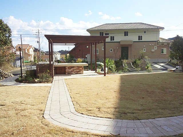 家へと続く小道